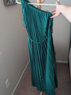 One-Shoulder Pleated Midi Dress